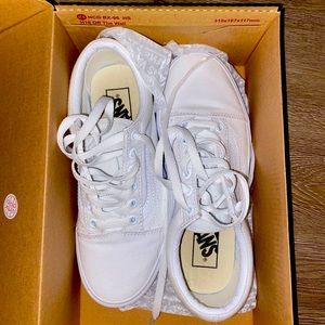 Vans Ward Platform Sneaker